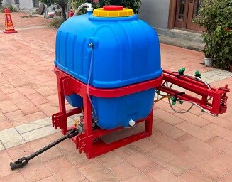 Опрыскиватель навесной 3W-600-12 (600 л)
